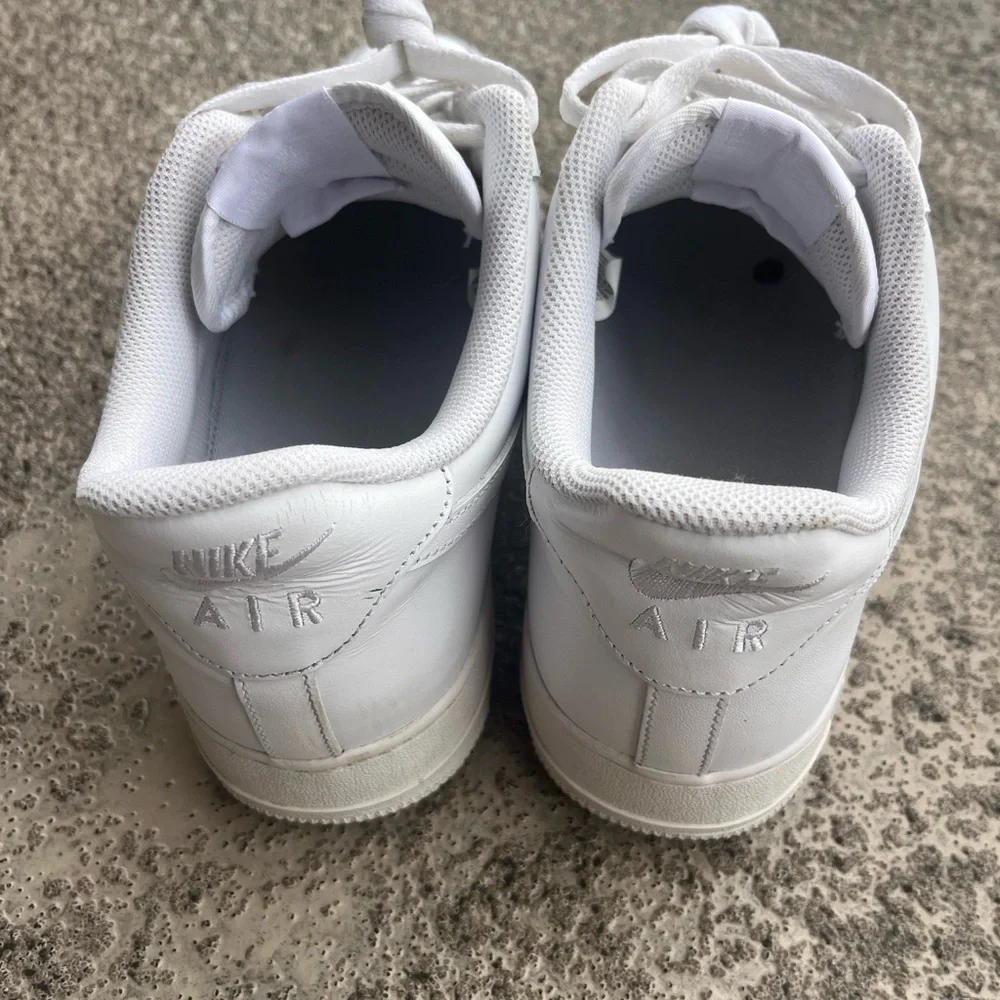 Air Force One’s - Picture 3 of 4